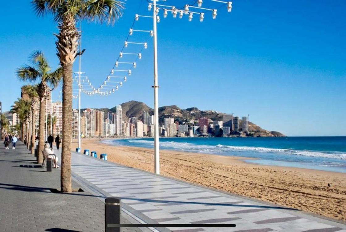 Ducado Playa Benidorm Apartment Exterior foto